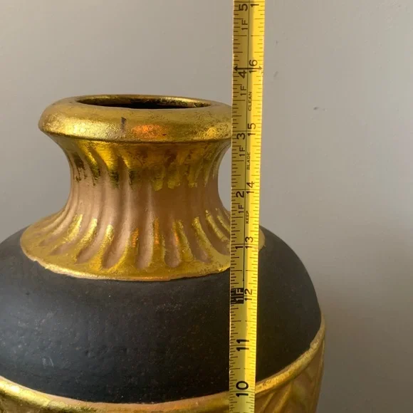 Dark brown gold leaf large ceramic decorative vase home decor shelf vintage art - Picture 9 of 10